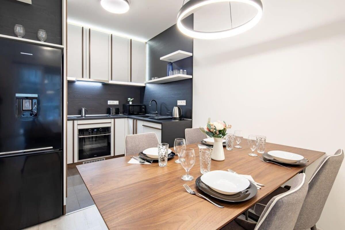 Terrace Garden - Free Parking - New And Cozy Budapest