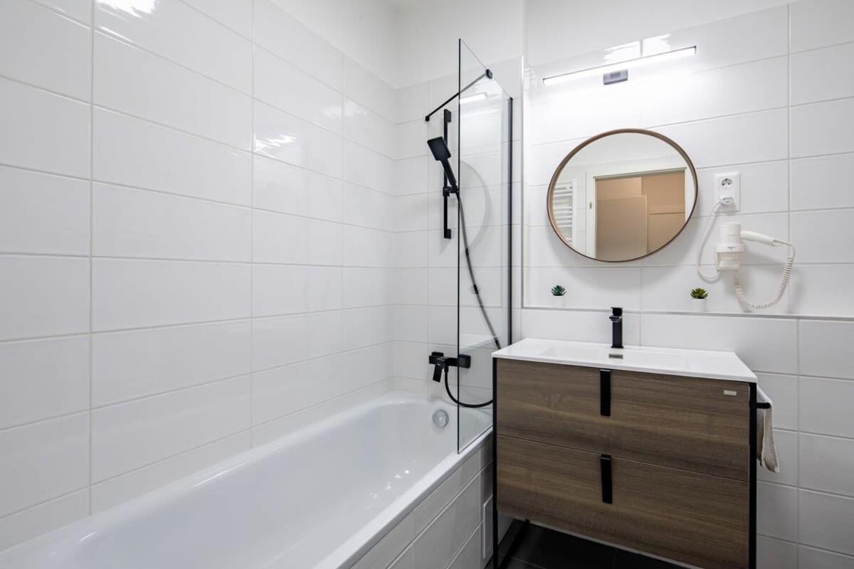 Terrace Garden - Free Parking - New And Cozy Appartamento Budapest