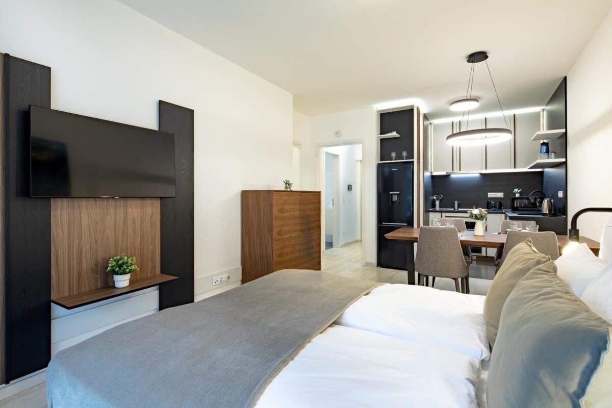 Appartamento Terrace Garden - Free Parking - New And Cozy *