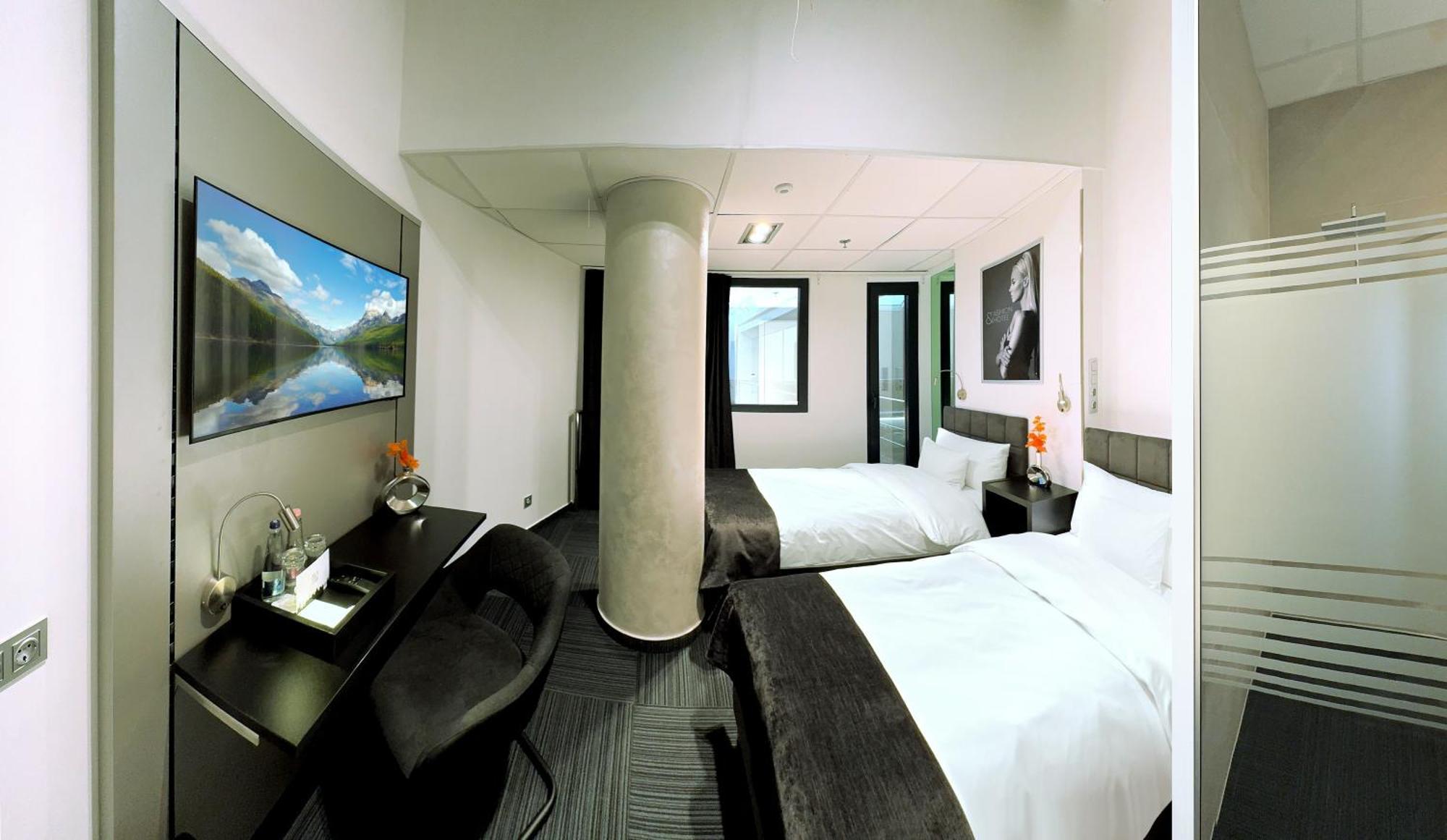 Fashion Superior Hotel 3*