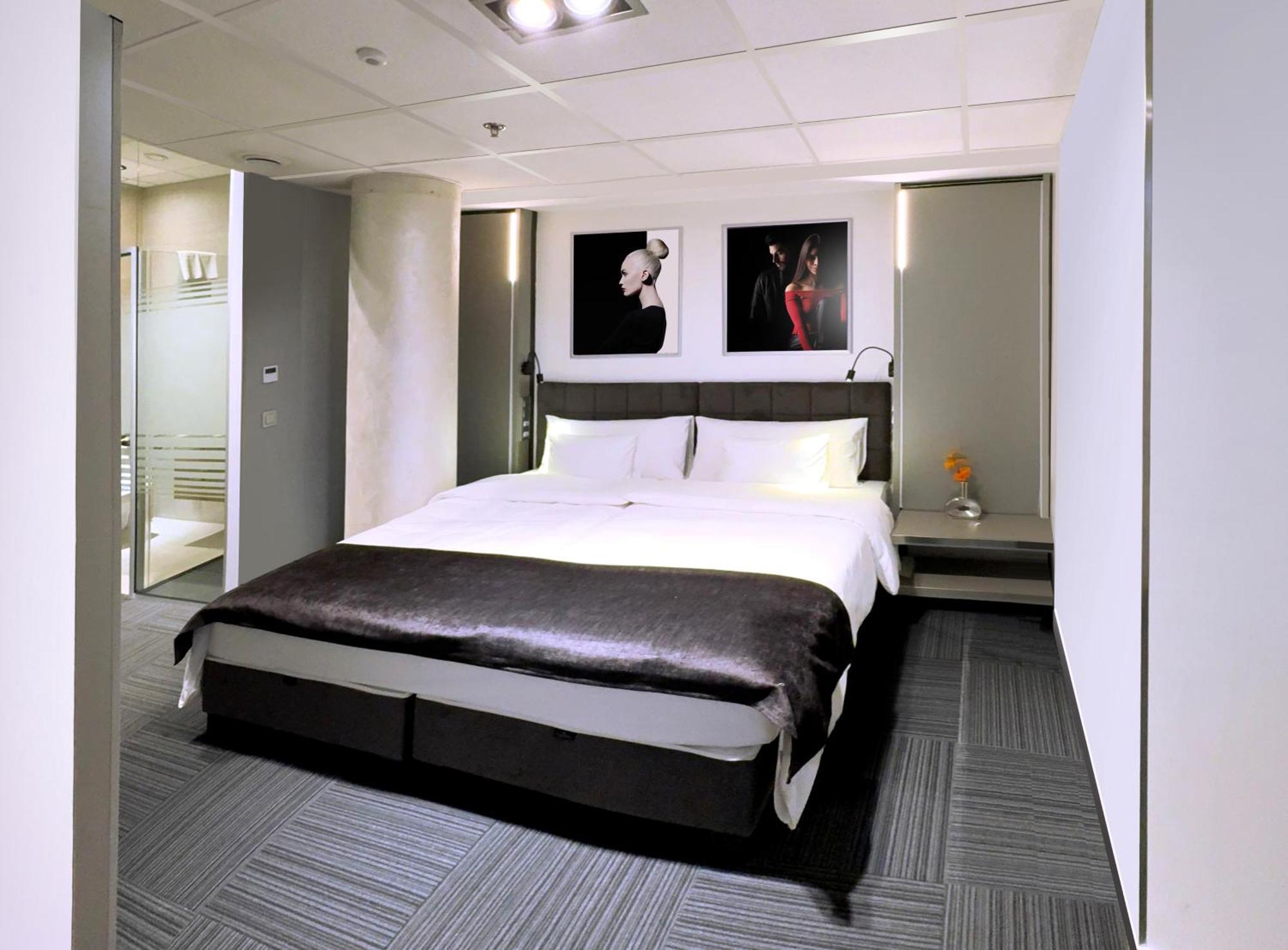 Hotel Fashion Superior