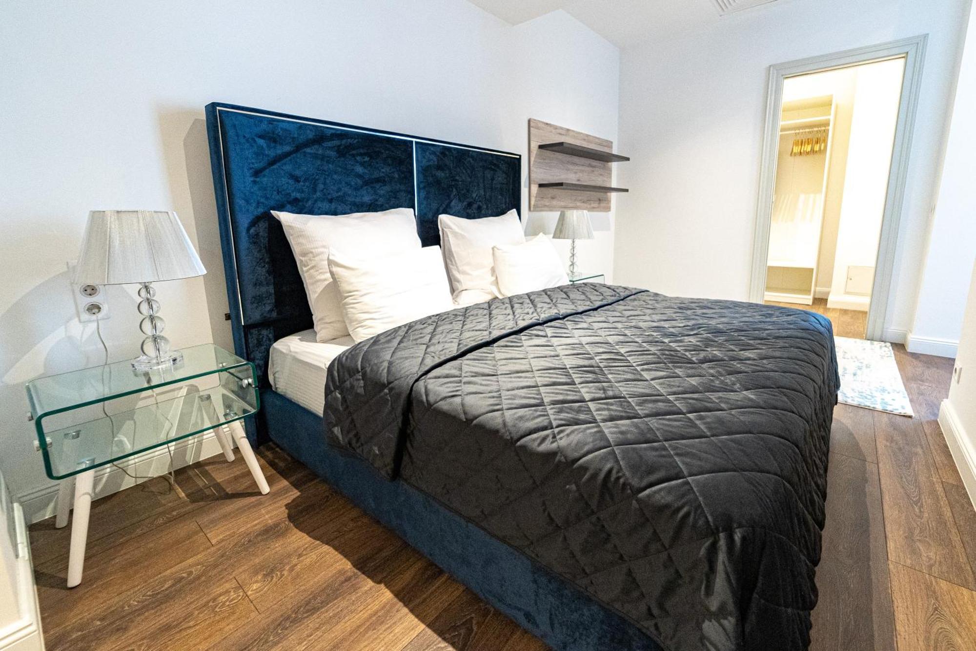 Kozmo Residences Hotel