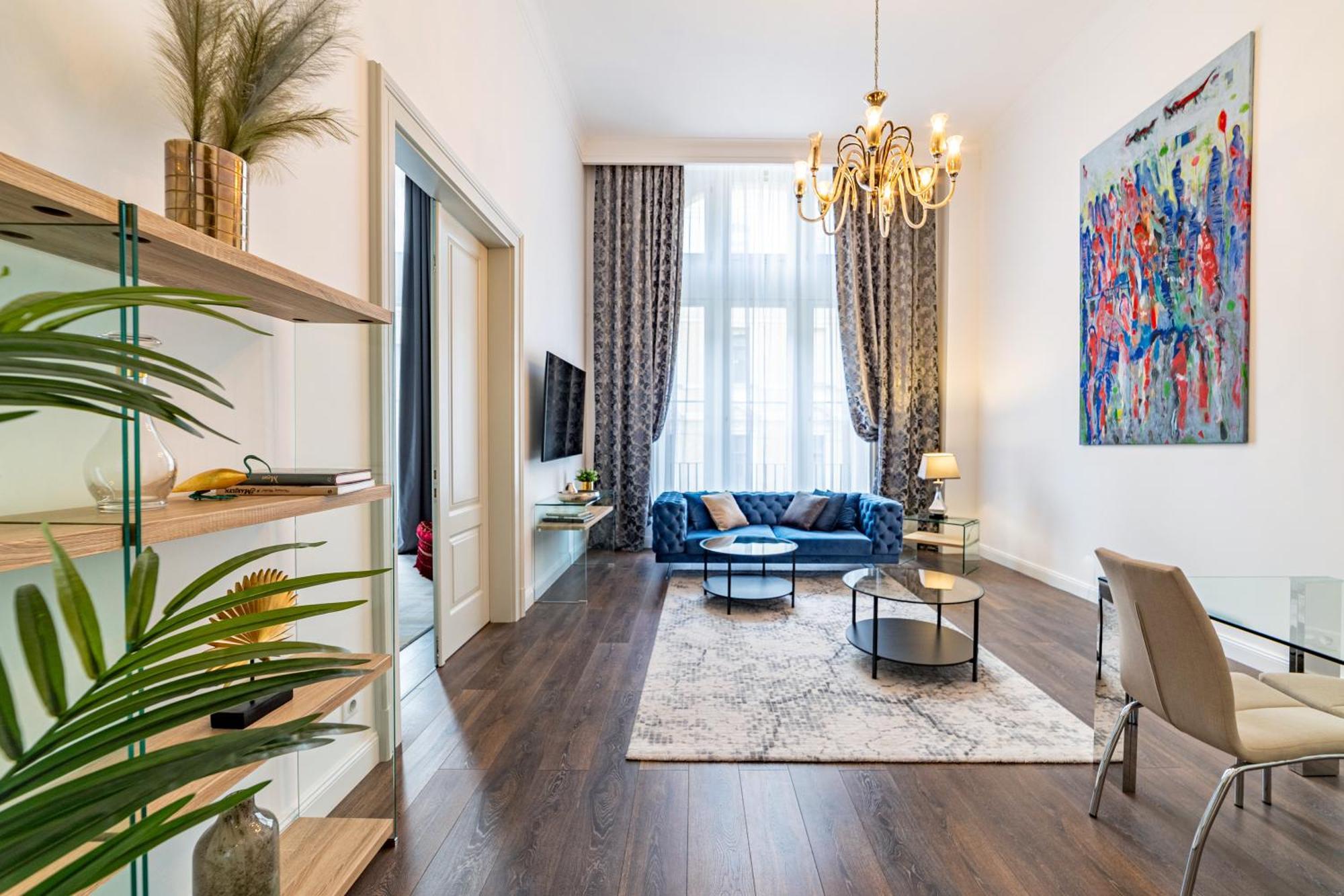 Hotel Kozmo Residences