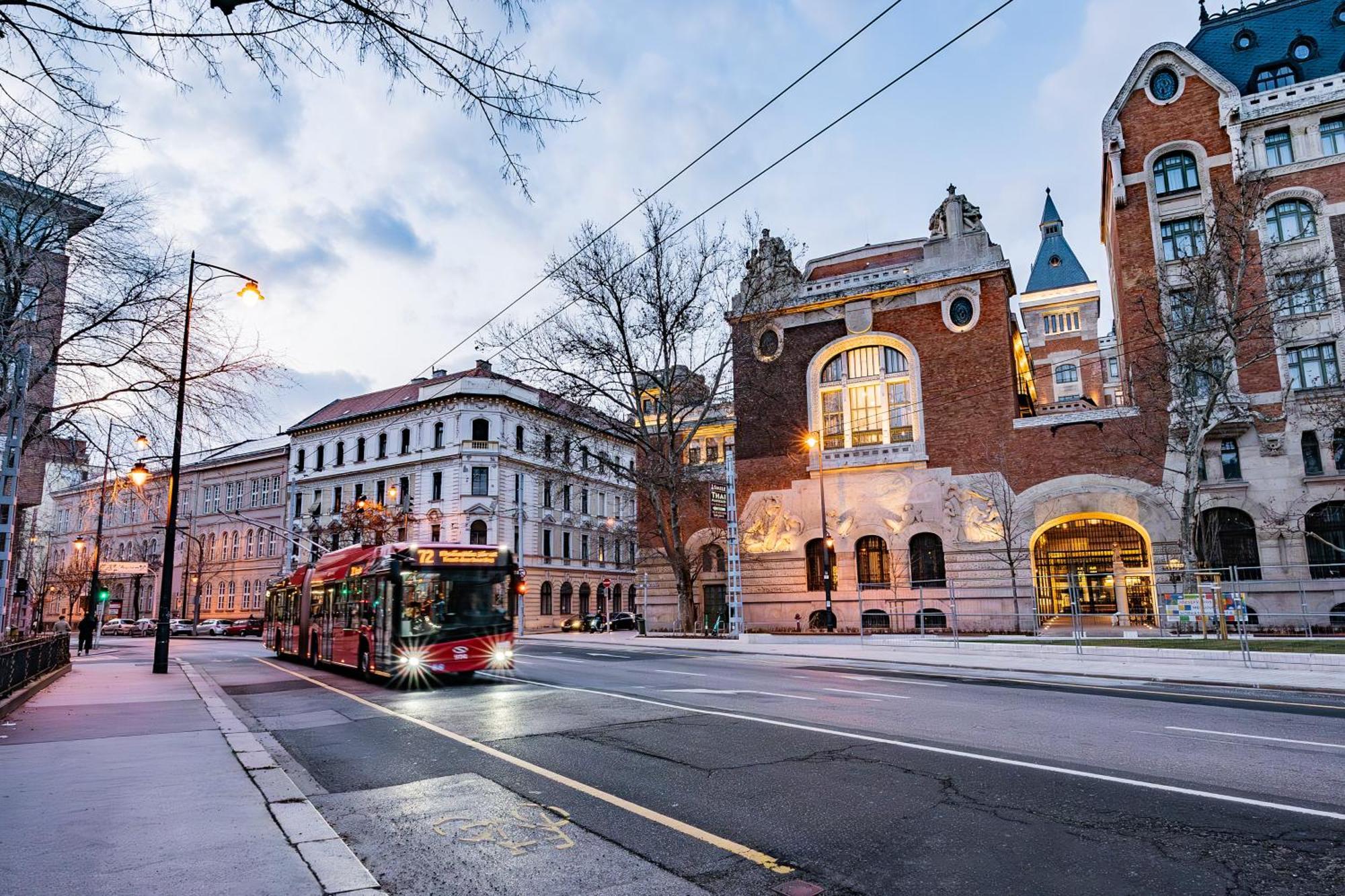 Kozmo Residences Hotel 5*