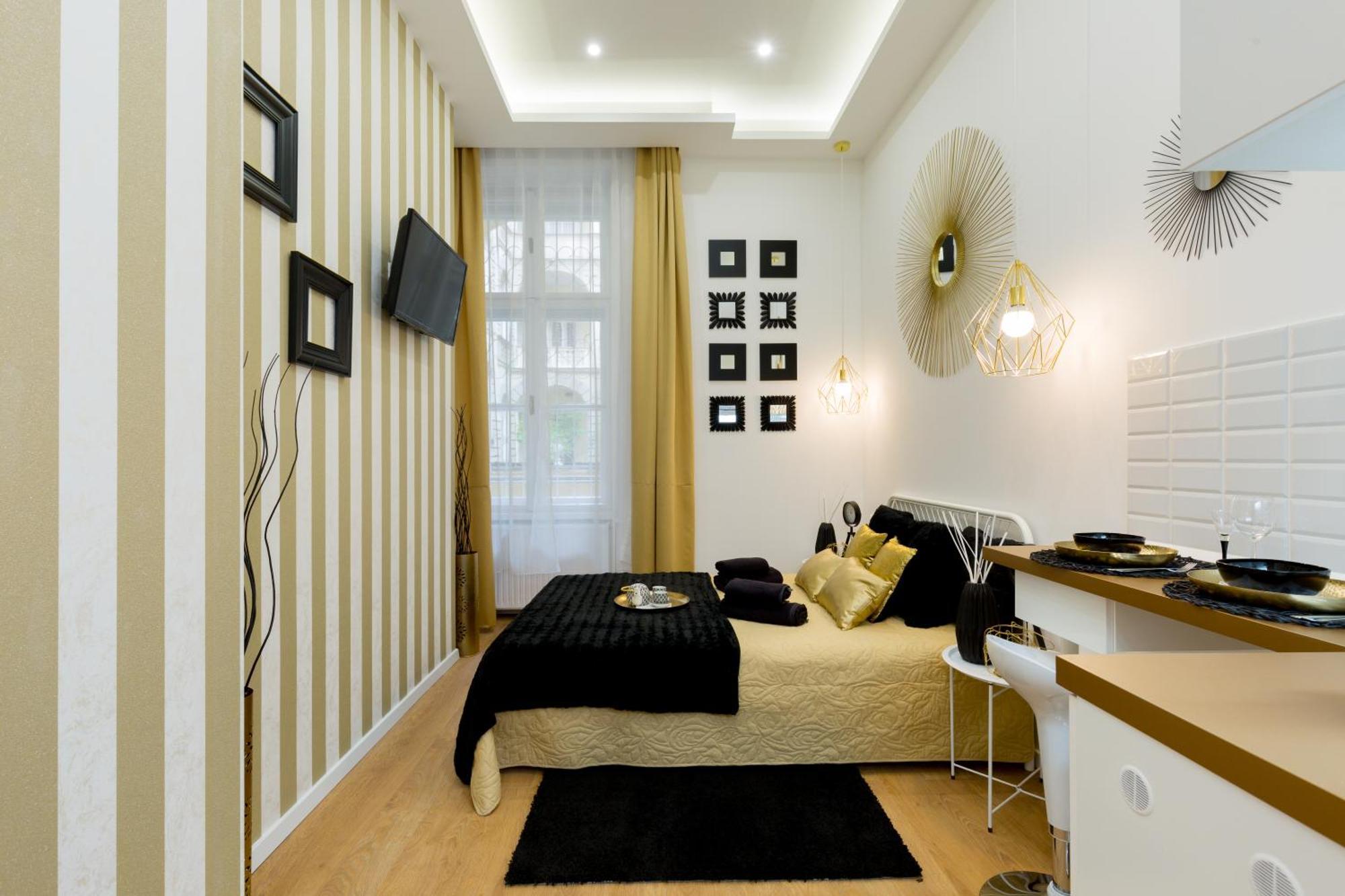 K4 * Budapest
