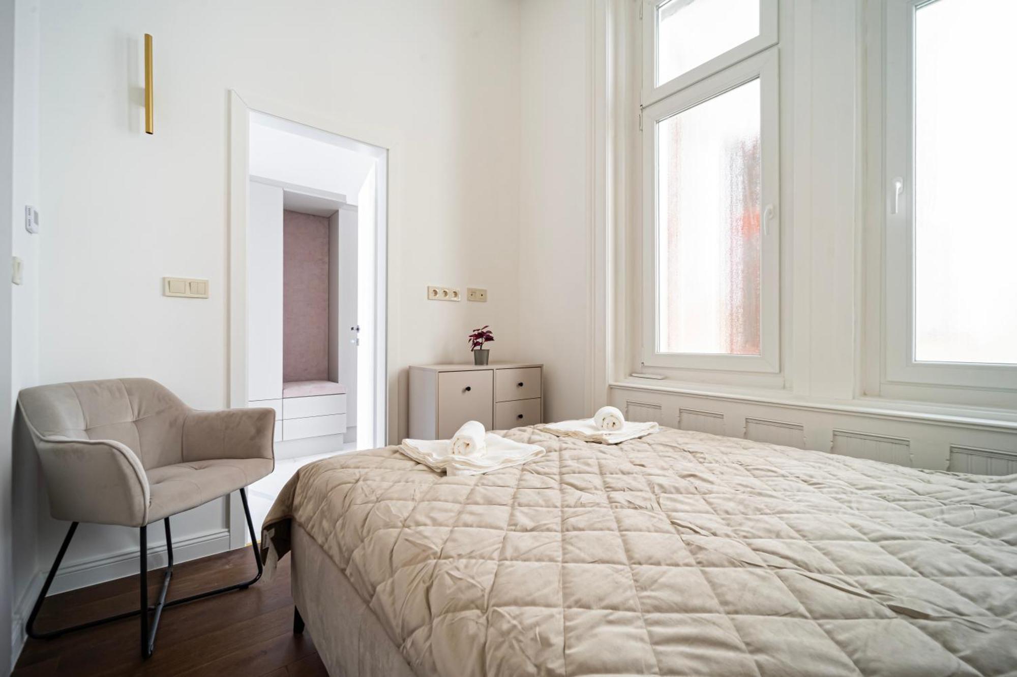 Luxurious N' Elegant Opera In The Heart Of Appartamento