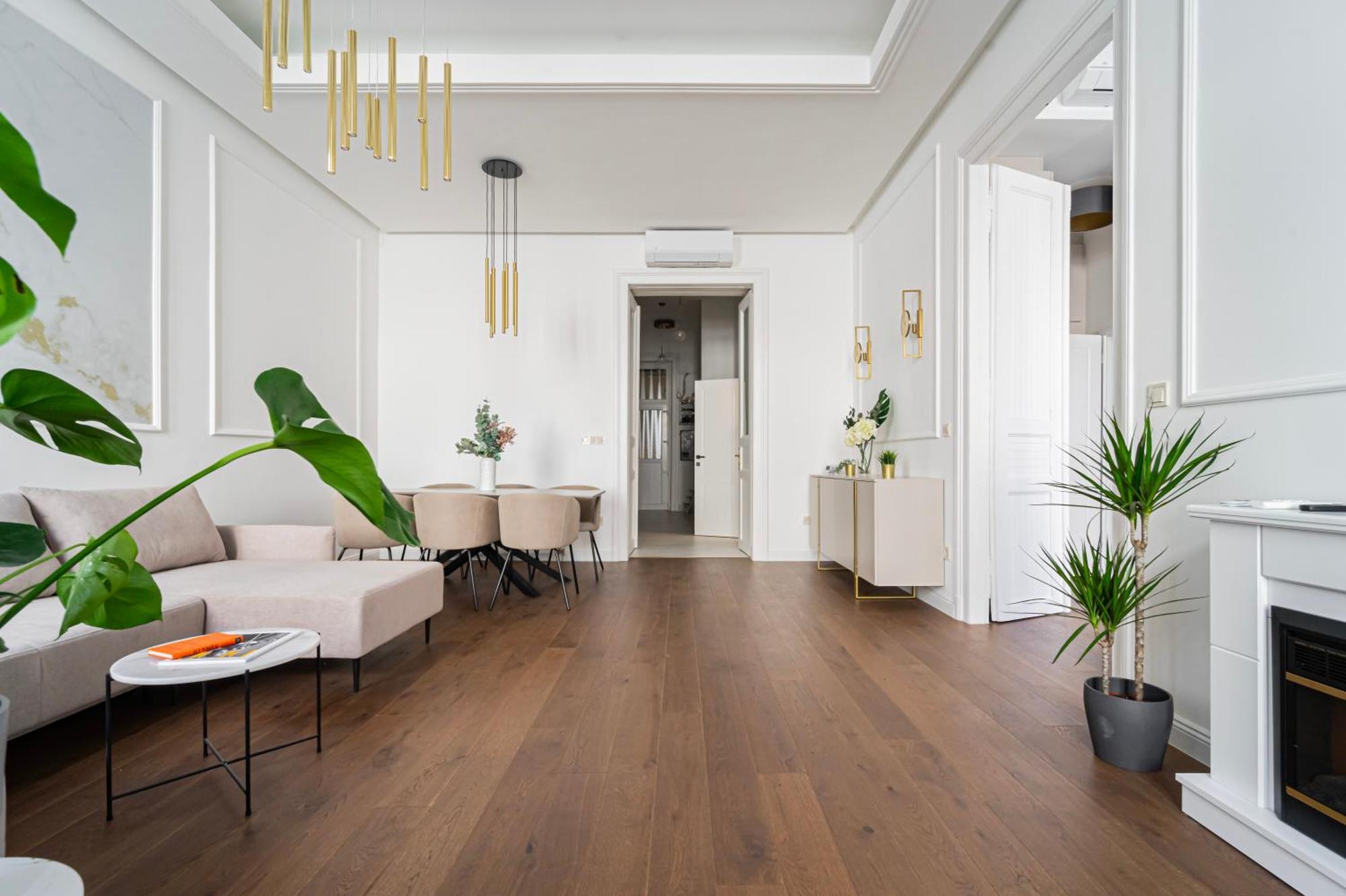 Luxurious N' Elegant Opera In The Heart Of Appartamento *