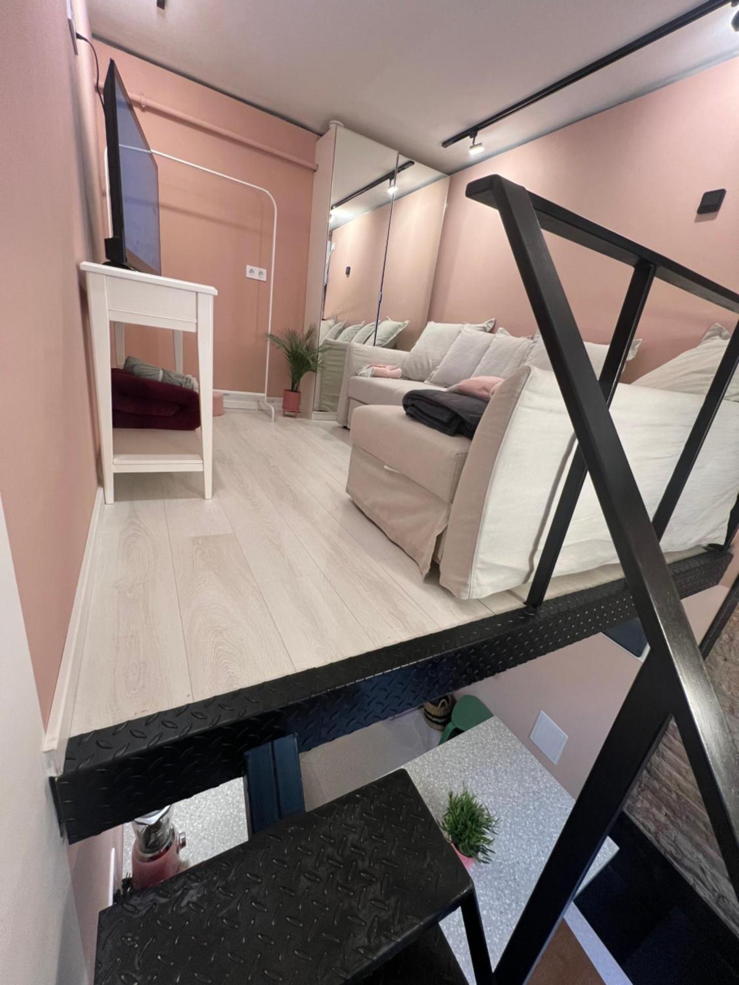 Apartmán Pink42 Ministudio2