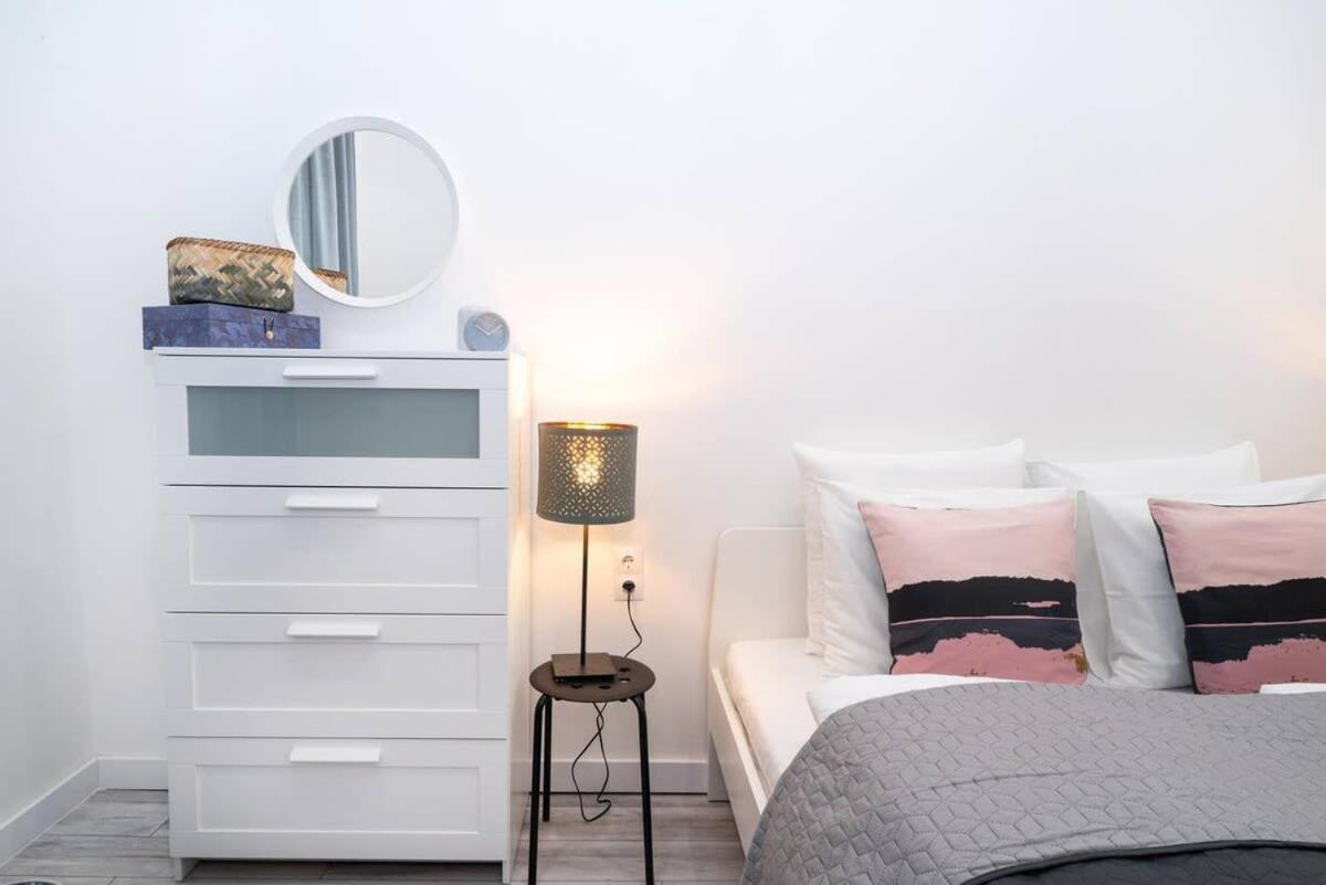 Apartament Large Airconditioned *