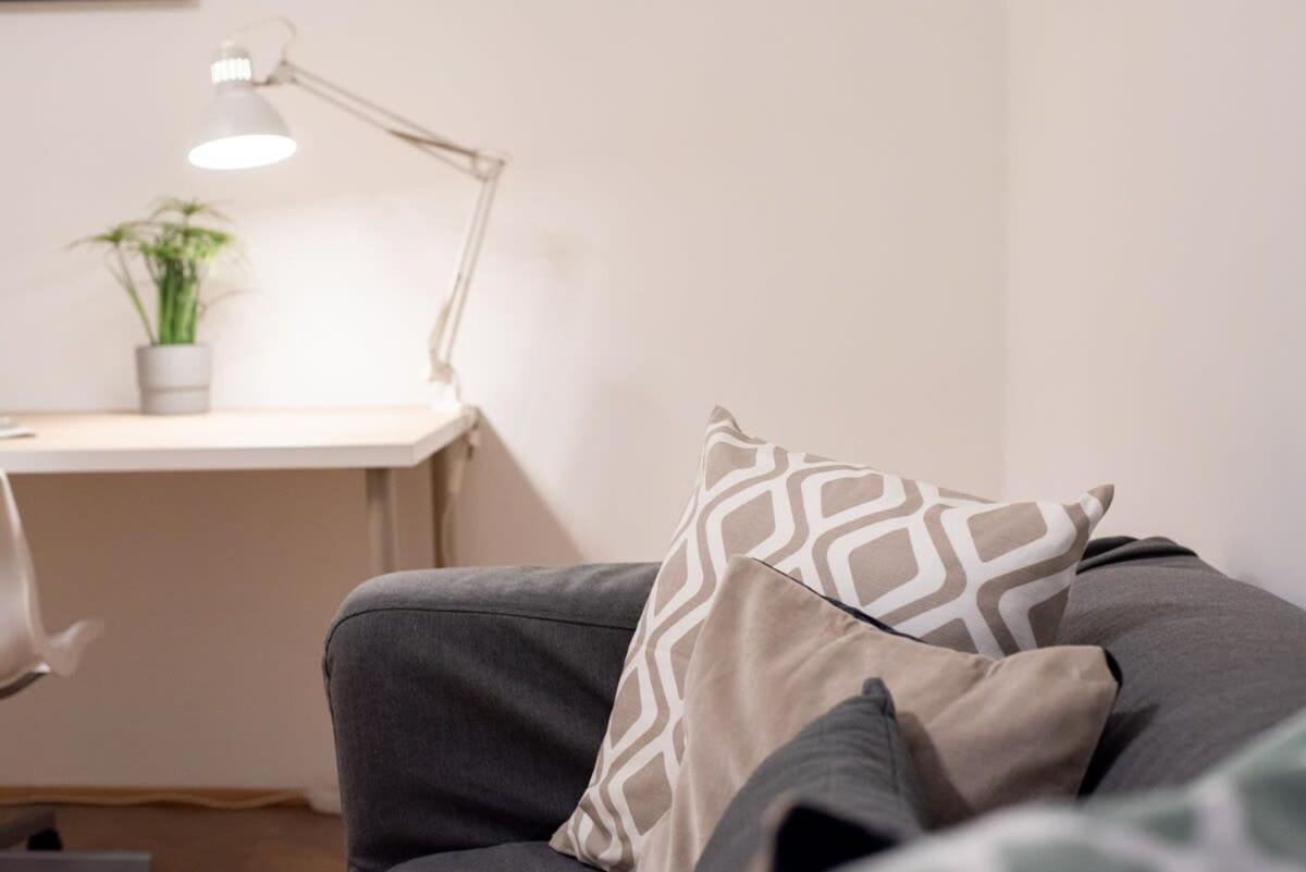 Comfortable And Quiet Apartment
