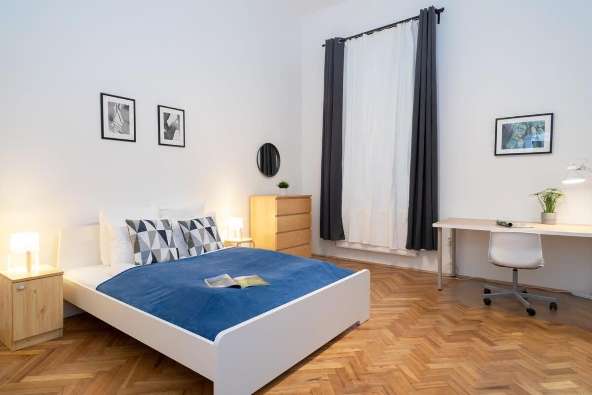 Comfortable And Quiet Apartment
