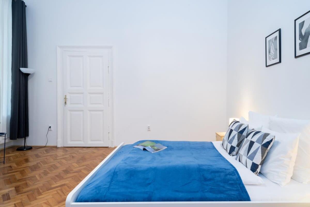 Comfortable And Quiet Apartment *