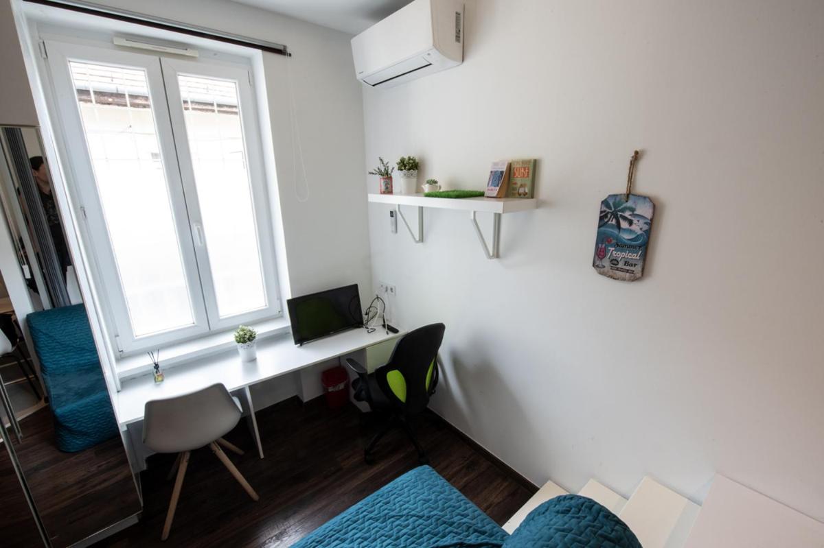 Apartmán Modern Downtown Retreat At Akacfa 36 *