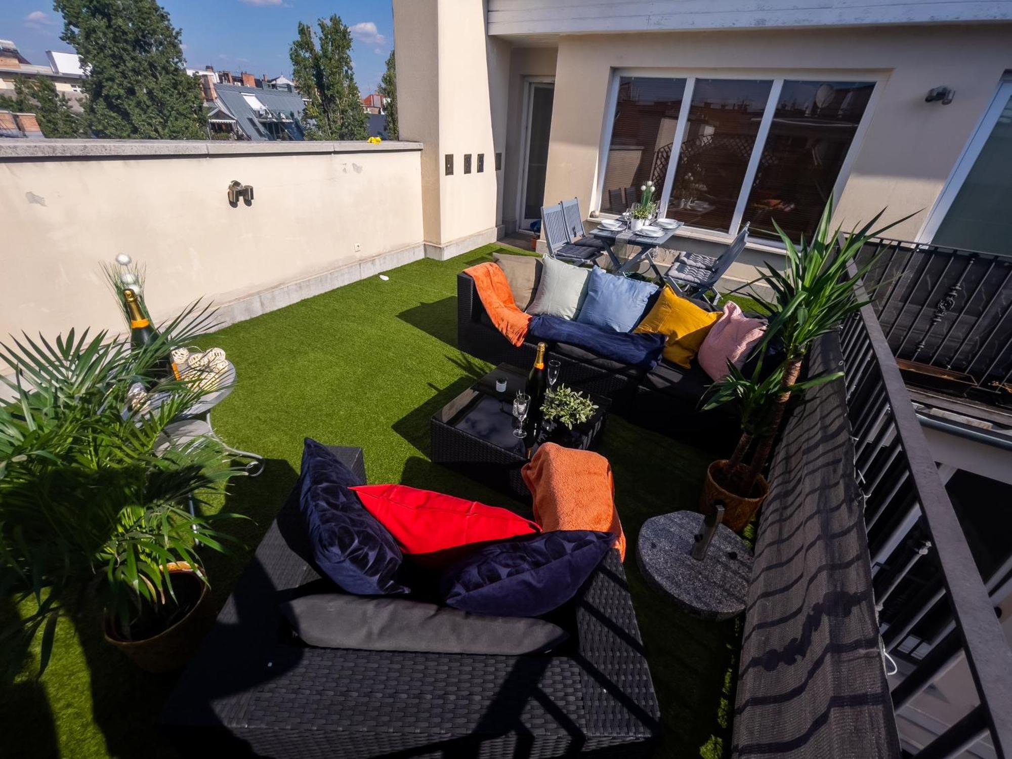 Appartement Luxurious Penthouse In The Heart Of *