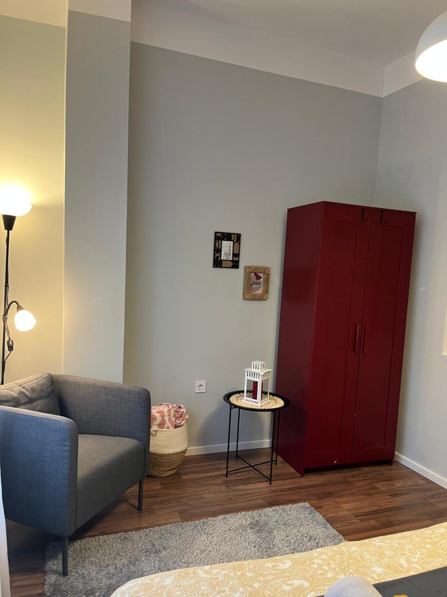 Larix * Budapest