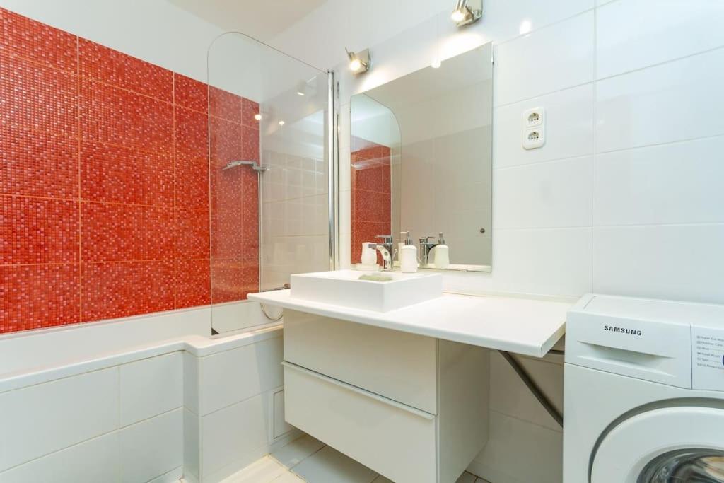 Diplomat Quarter 2 Bdr By Newave Apartamento Budapest