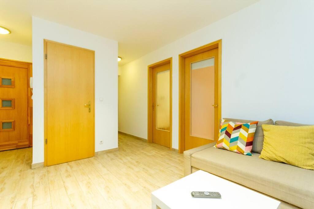 Diplomat Quarter 2 Bdr By Newave Apartamento