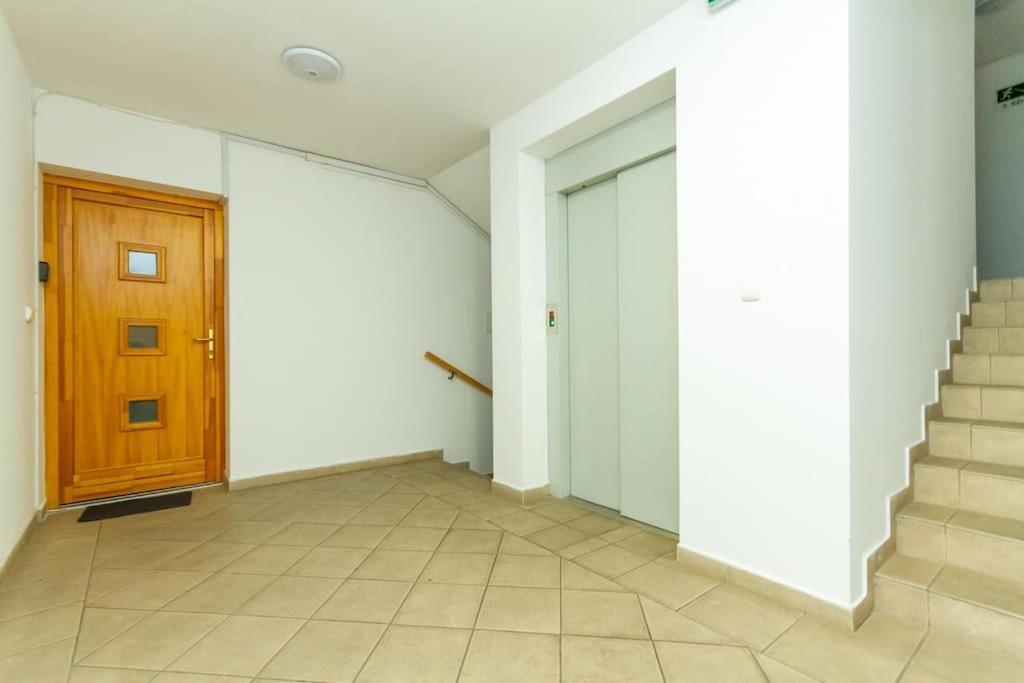 Apartamento Diplomat Quarter 2 Bdr By Newave *