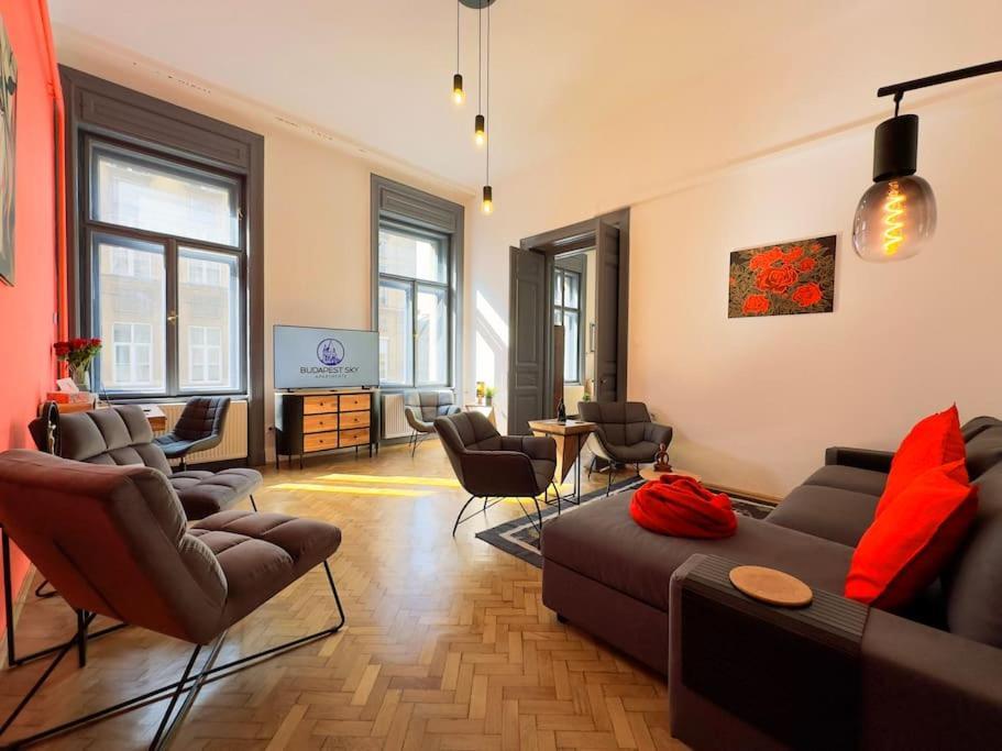 Apartmán New! Modern 5Br Gem In Central Budapest Ac Budapešť