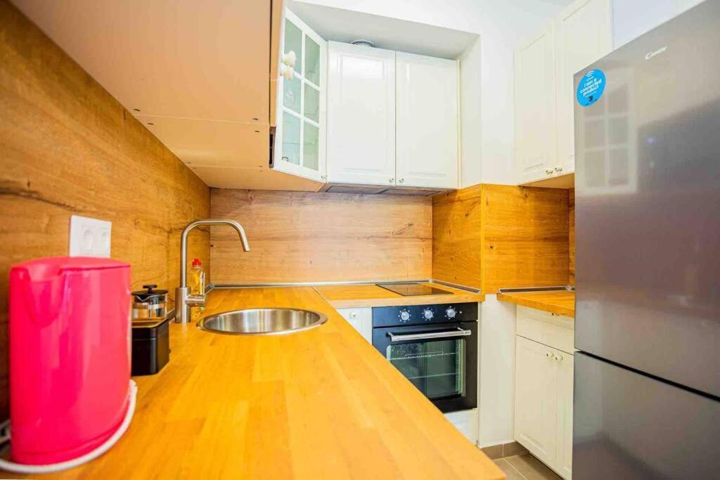Appartement Corvin Luxury Quiet Boedapest