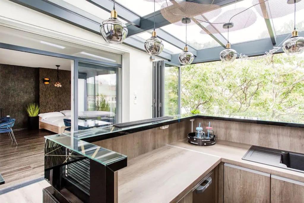 Karinflats Deluxe - The Cream Penthouse Apartmán