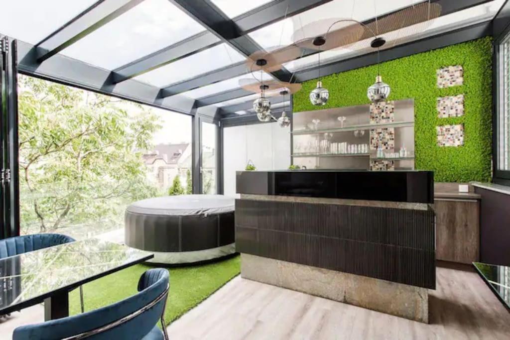 Karinflats Deluxe - The Cream Penthouse Apartmán