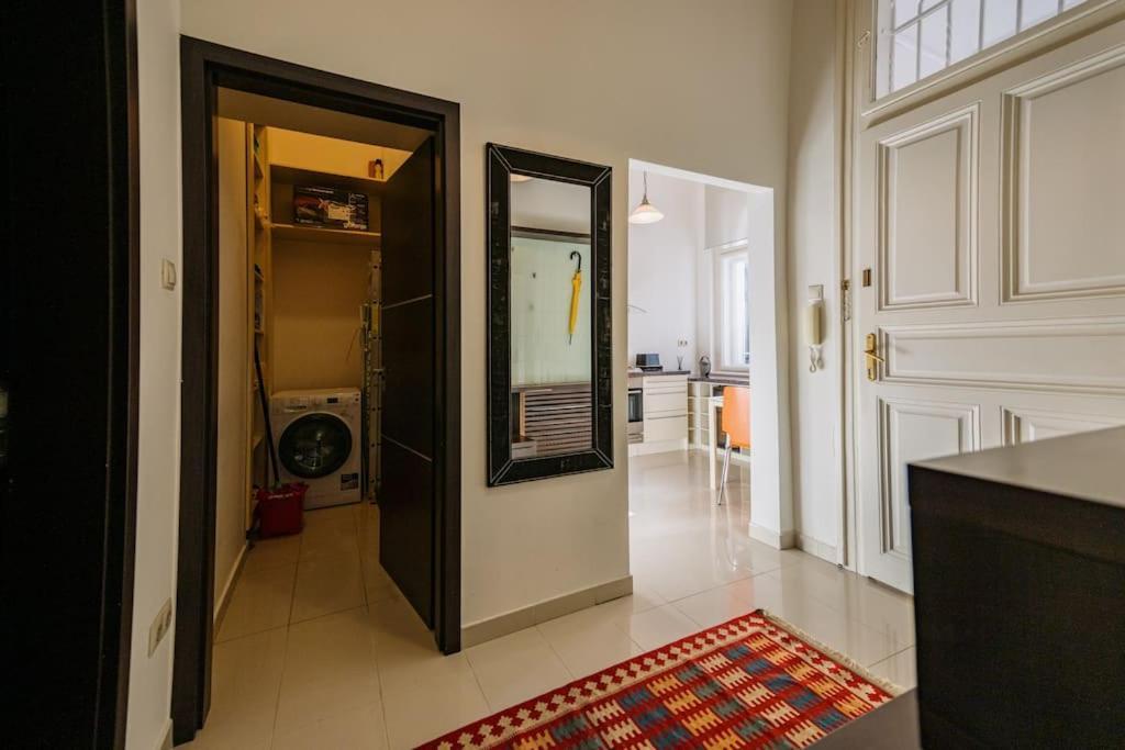 Your Dream At Vaci Street Apartament *