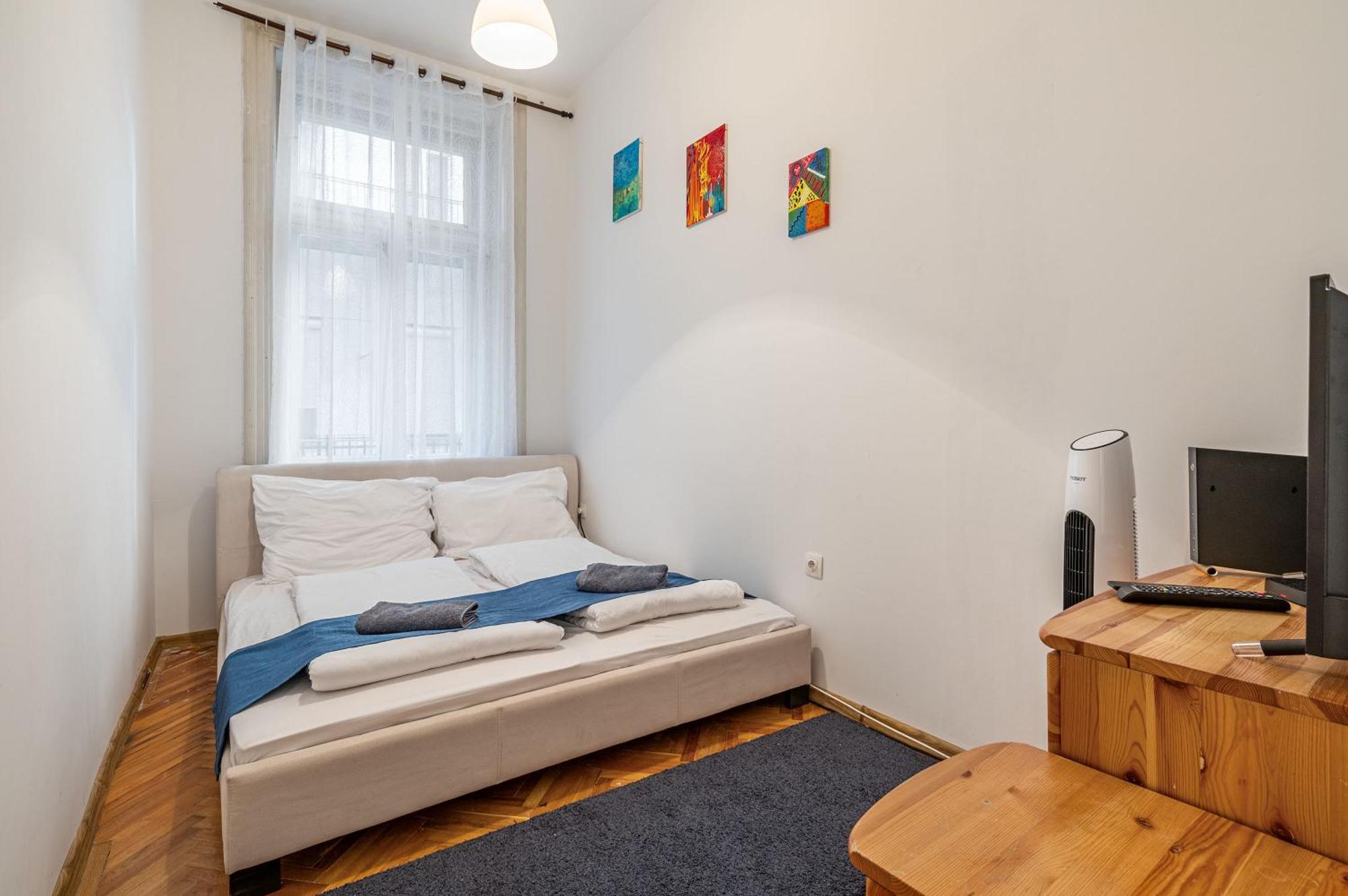M&m - Ferenciek Tere Appartamento Budapest