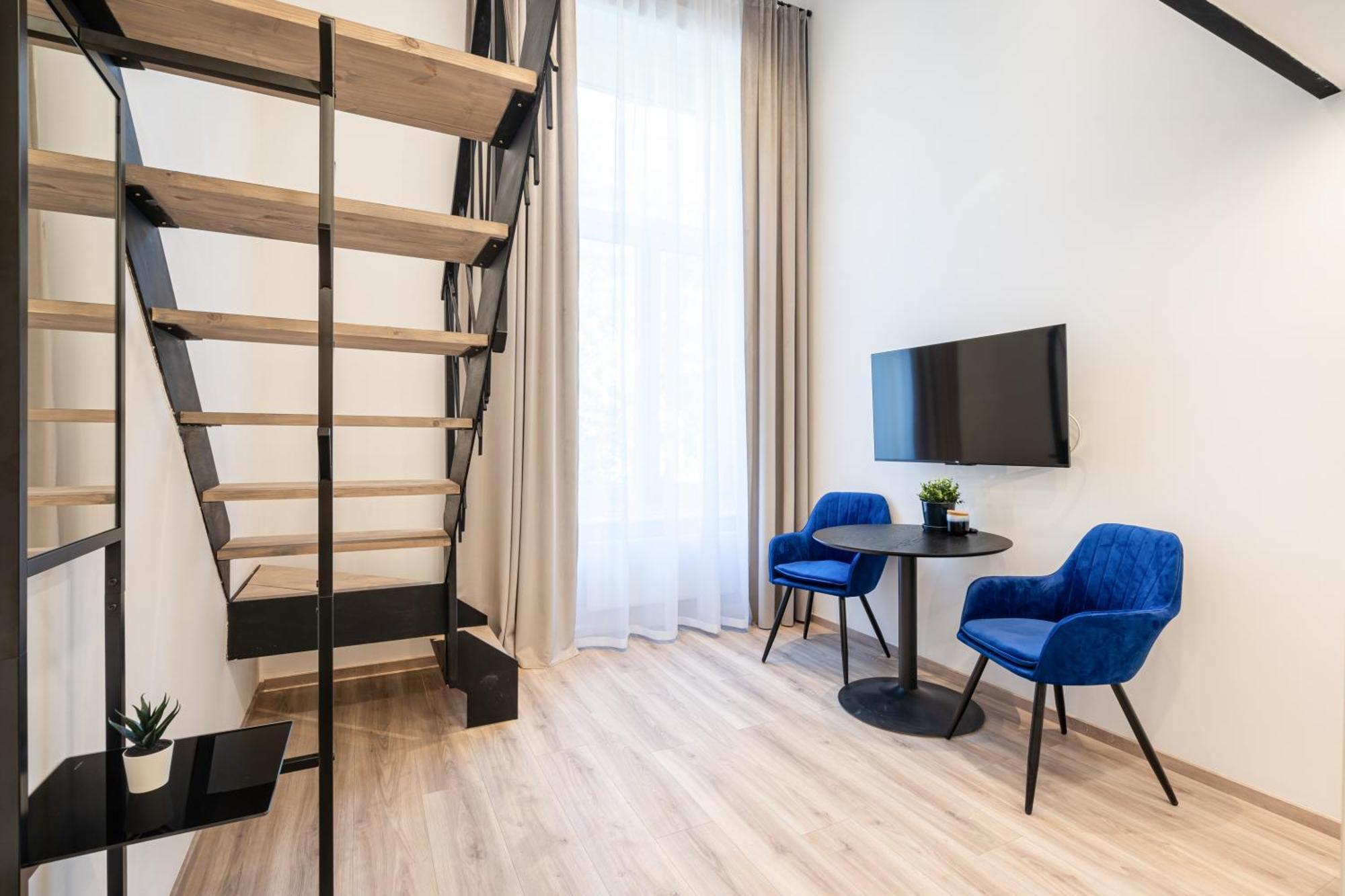 Apartment E44 - Erzsebet Boulevard - Location By Bqa