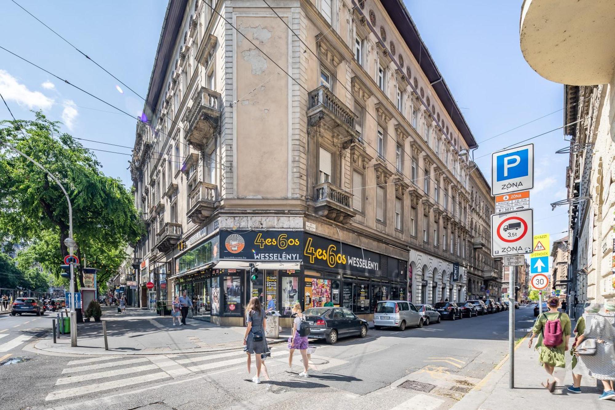 Apartamento Very - Free Parking - Sunny Balcony Budapest