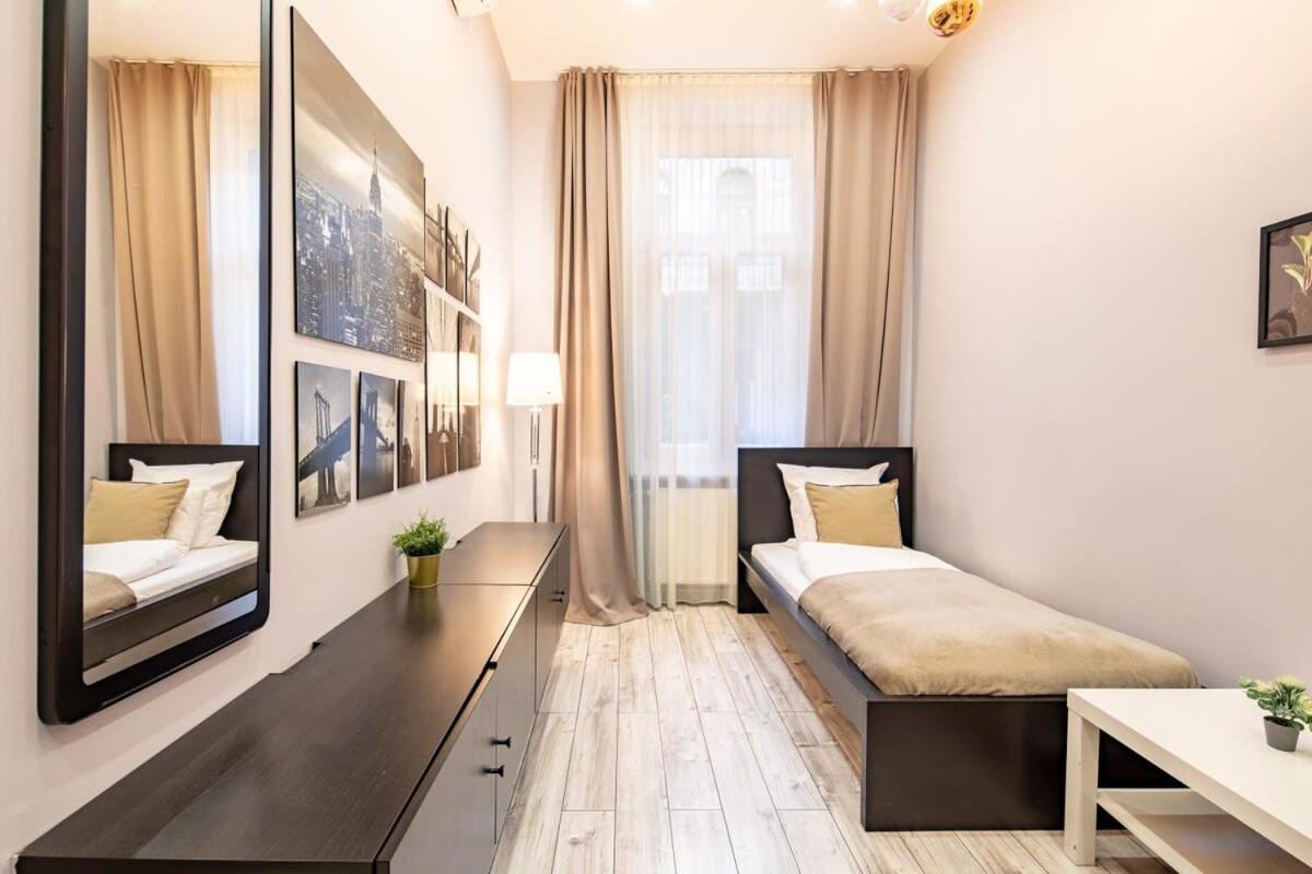 Apartament - Large And Comfy Budapeszt
