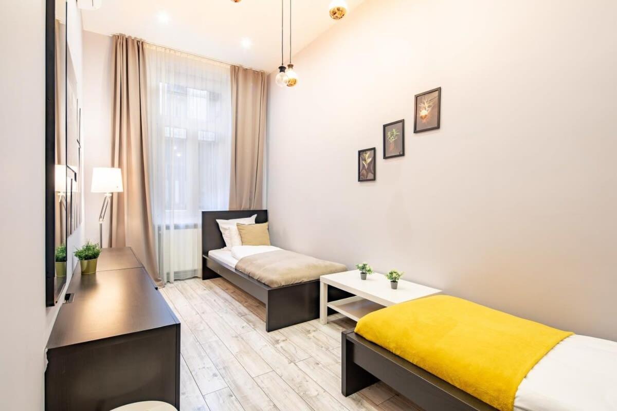 Apartament - Large And Comfy