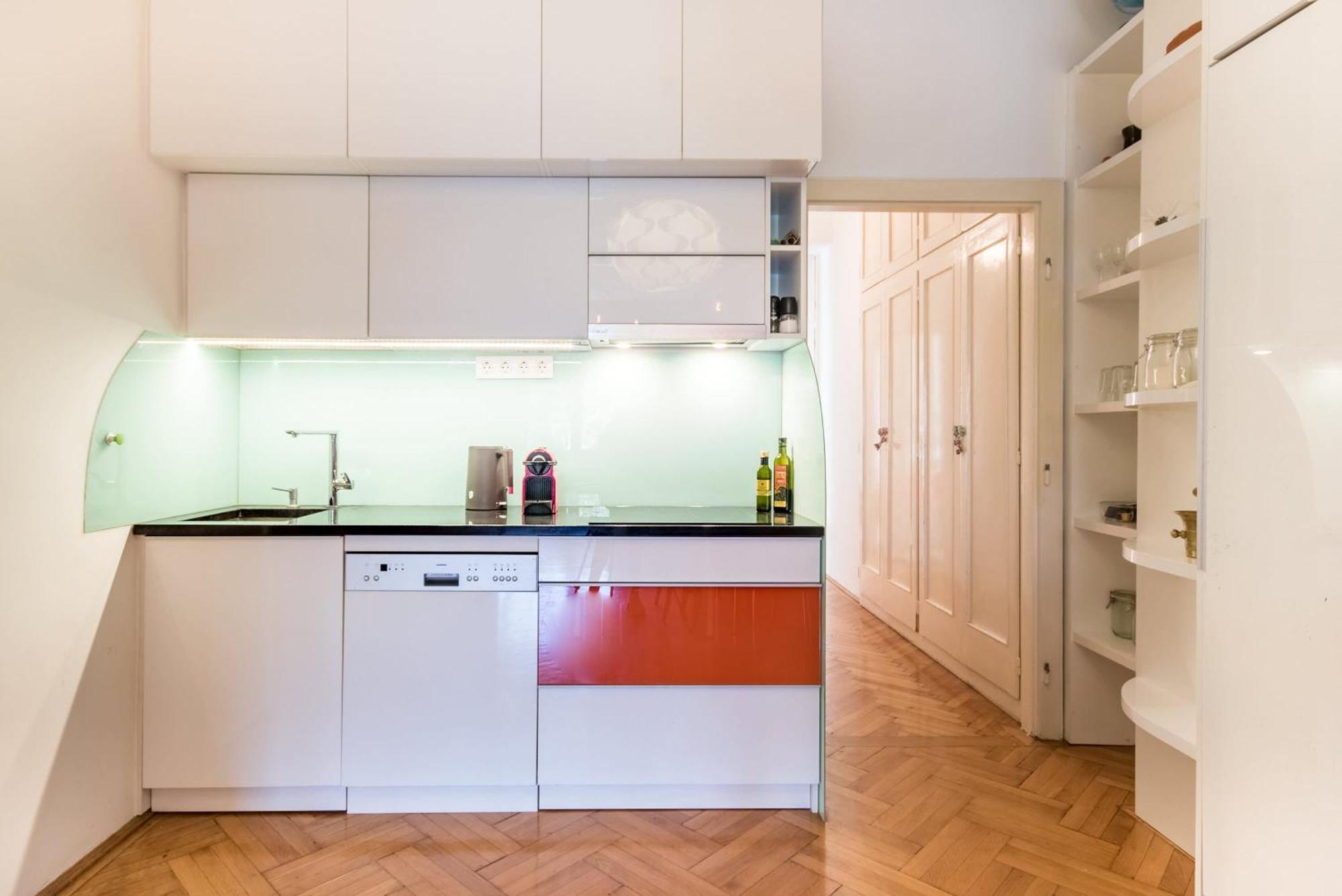 - Spacious - Classic Charm * Budapešť