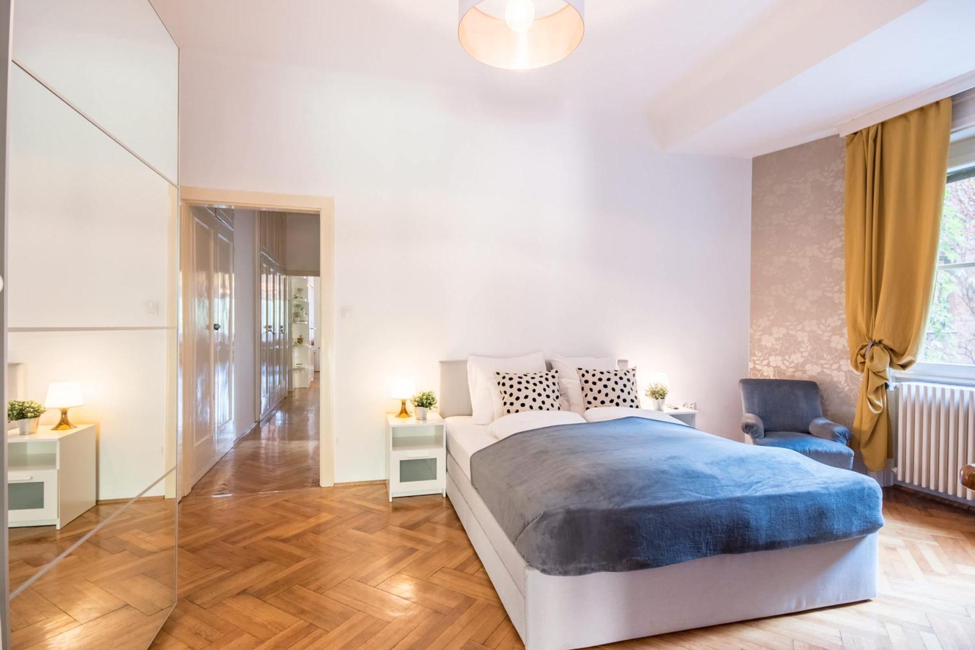 - Spacious - Classic Charm Apartmán