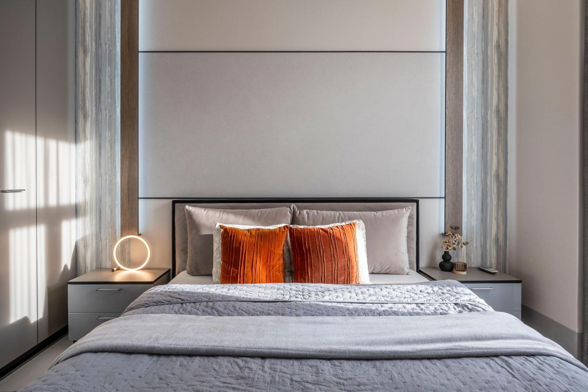 Apartment Luxurious High-end Grand On The St Stephen Road *