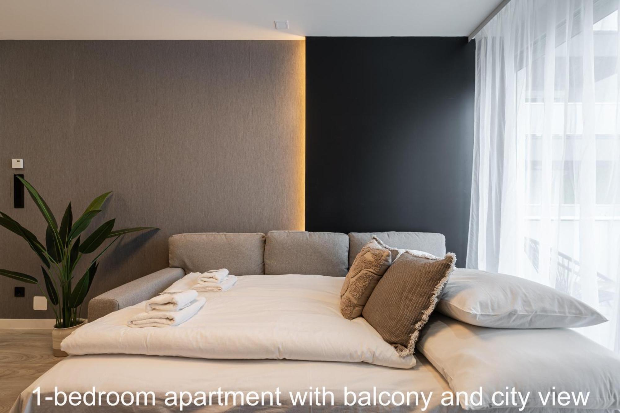 Buda Side Luxury 3-4-5 Lägenhet *