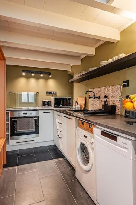 Apartment Rose Garden In Centre For 4 *
