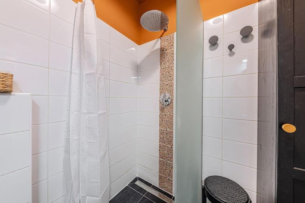 Rose Garden In Centre For 4 Apartment Budapest