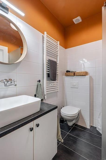 Rose Garden In Centre For 4 Apartment Budapest