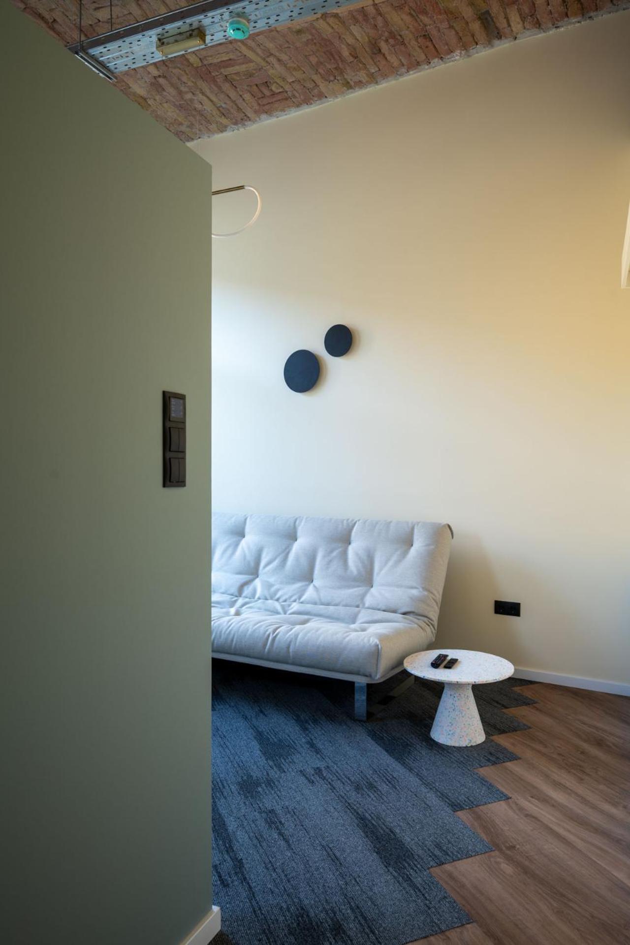 A50-balcony-designer No4 Apartmán *