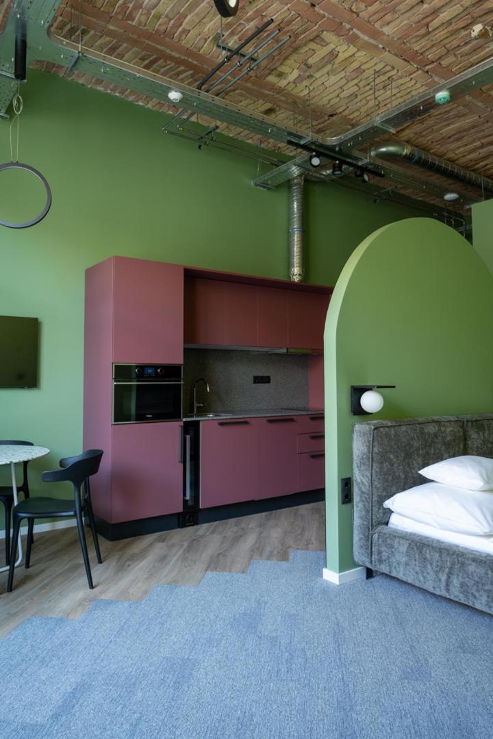 A50-balcony-designer No4 Apartmán Budapešť