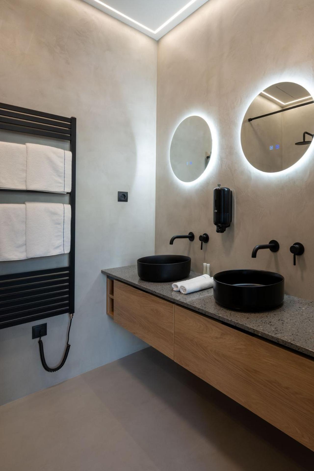 A50-balcony-designer No4 Budapešť