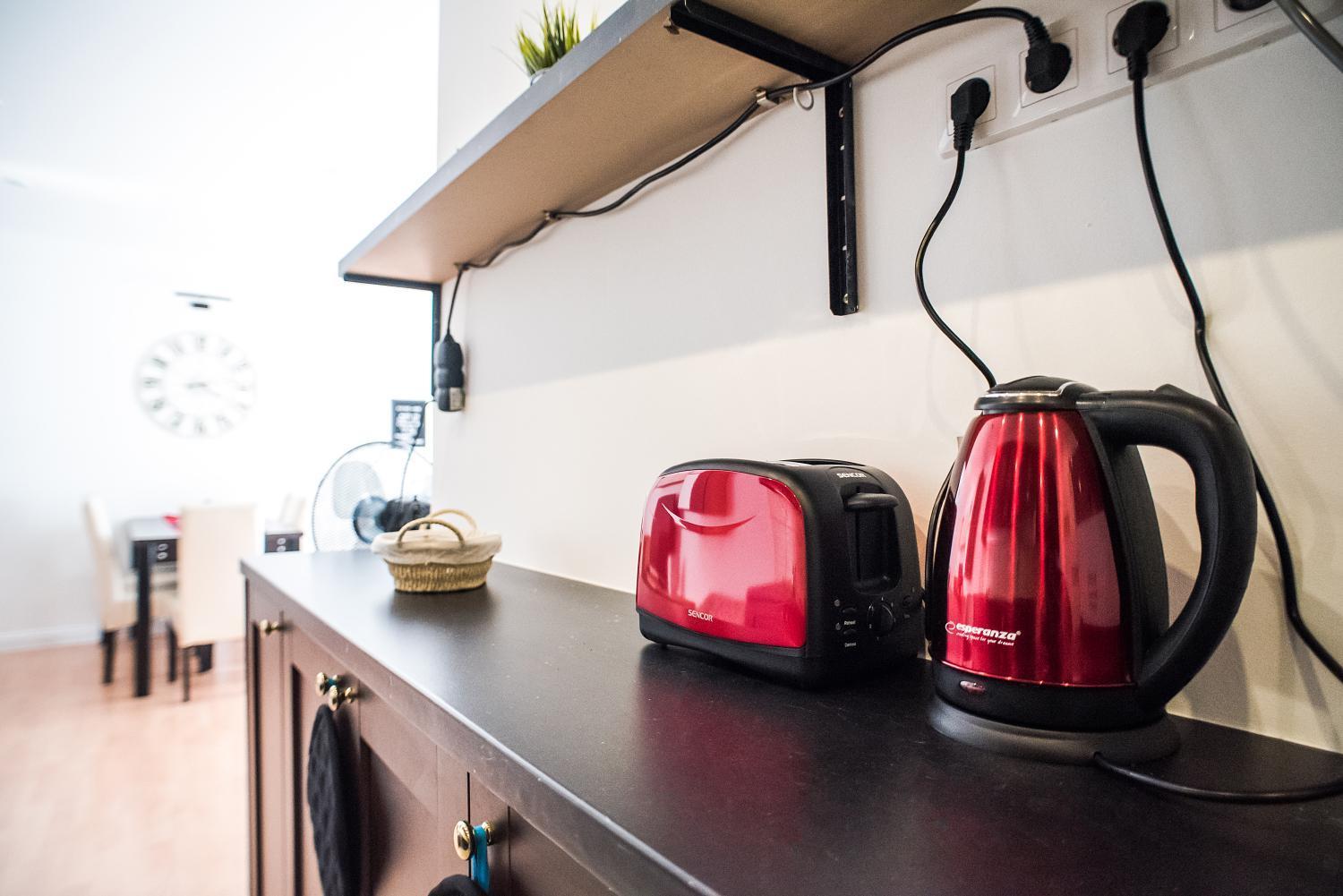 N16-spacey, Modern Family Flat For 5 Budapest