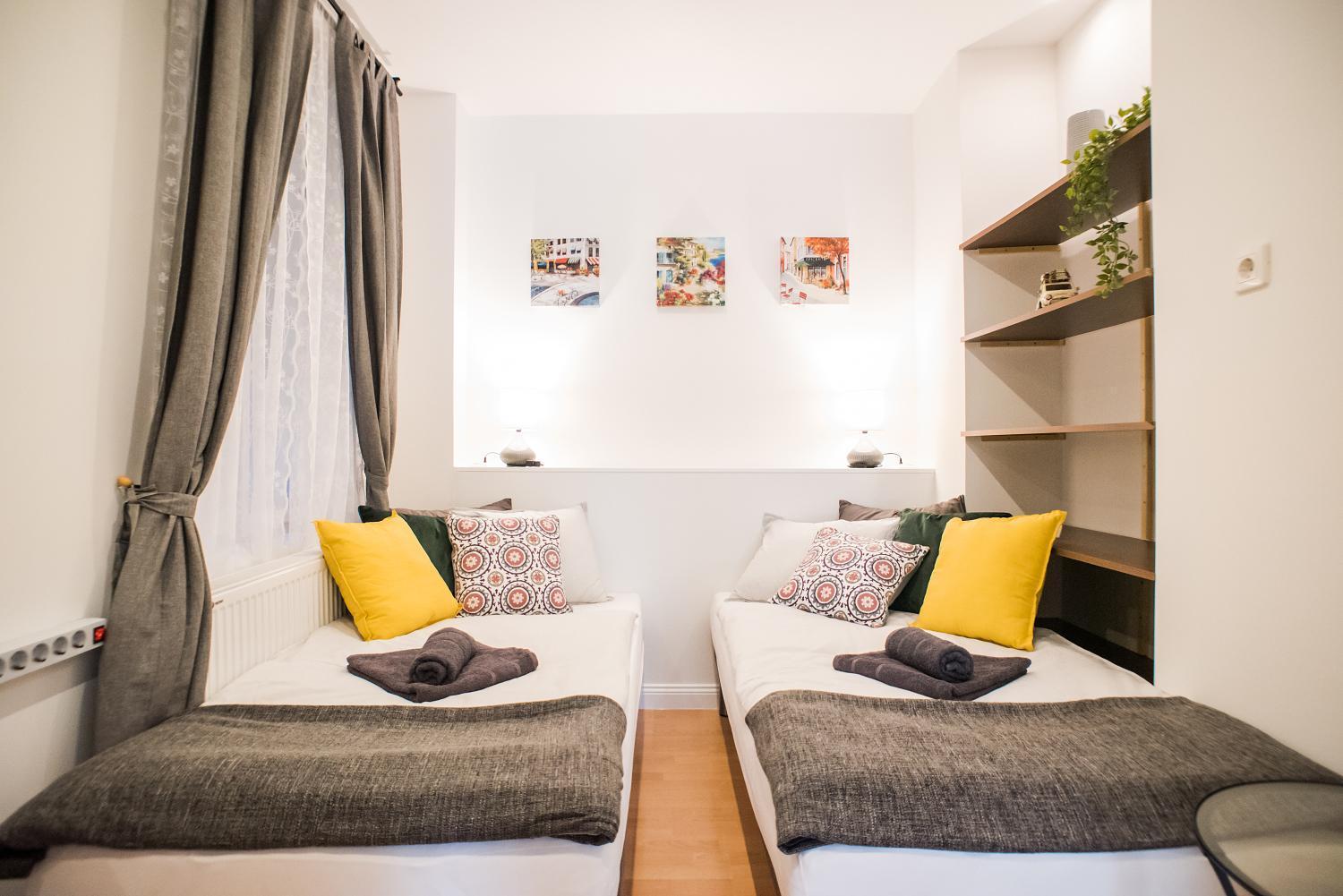 N16-spacey, Modern Family Flat For 5 Lejlighed