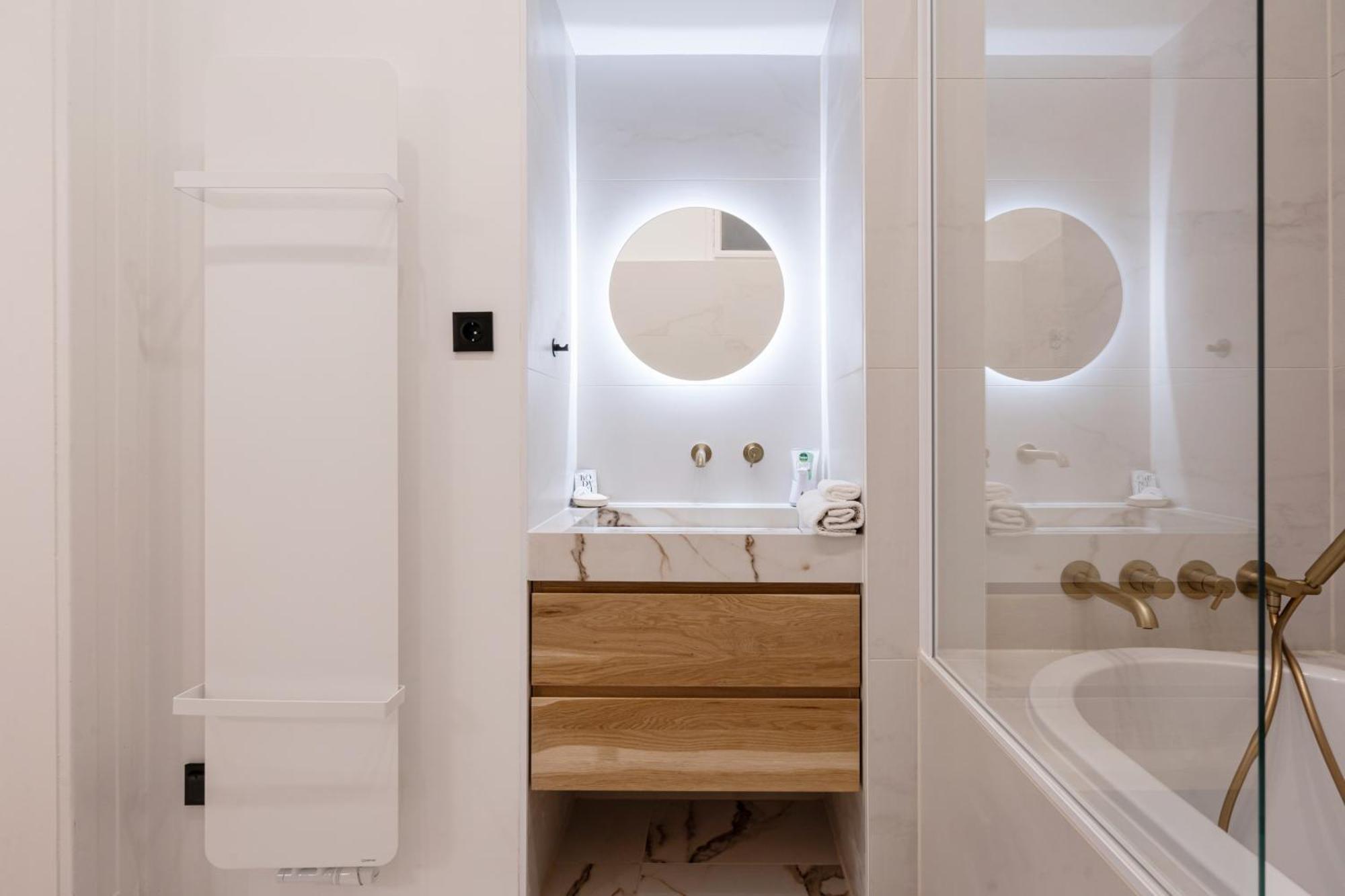 Prestige Elegant 3-bdr Apartamento Budapest