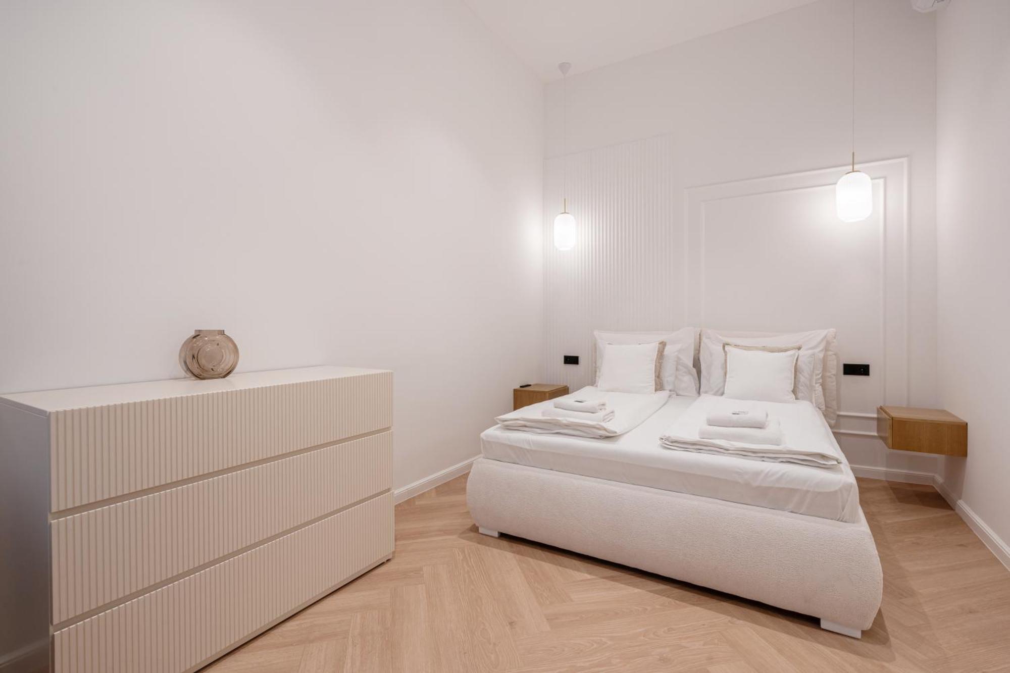 Prestige Elegant 3-bdr * Budapest