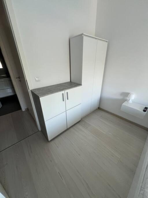 Marina Garden Apartman - Free Private Parking Appartamento