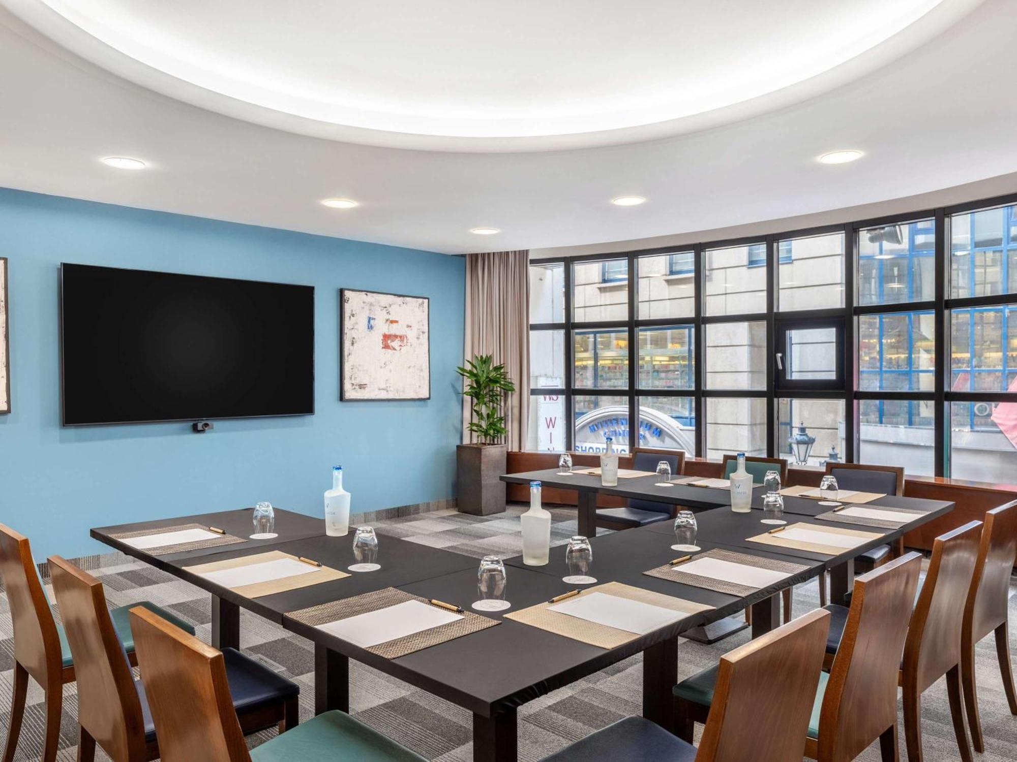 Mercure City Center Hotel