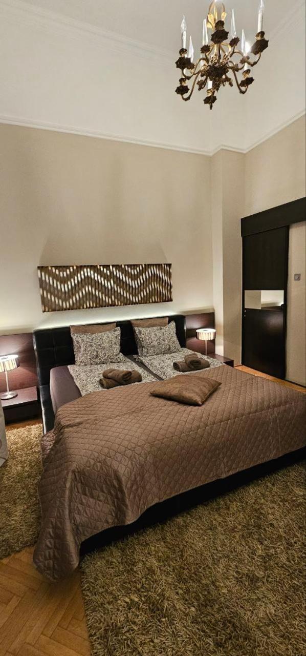 Andrassy Avenue 24 De Lux Appartamento *