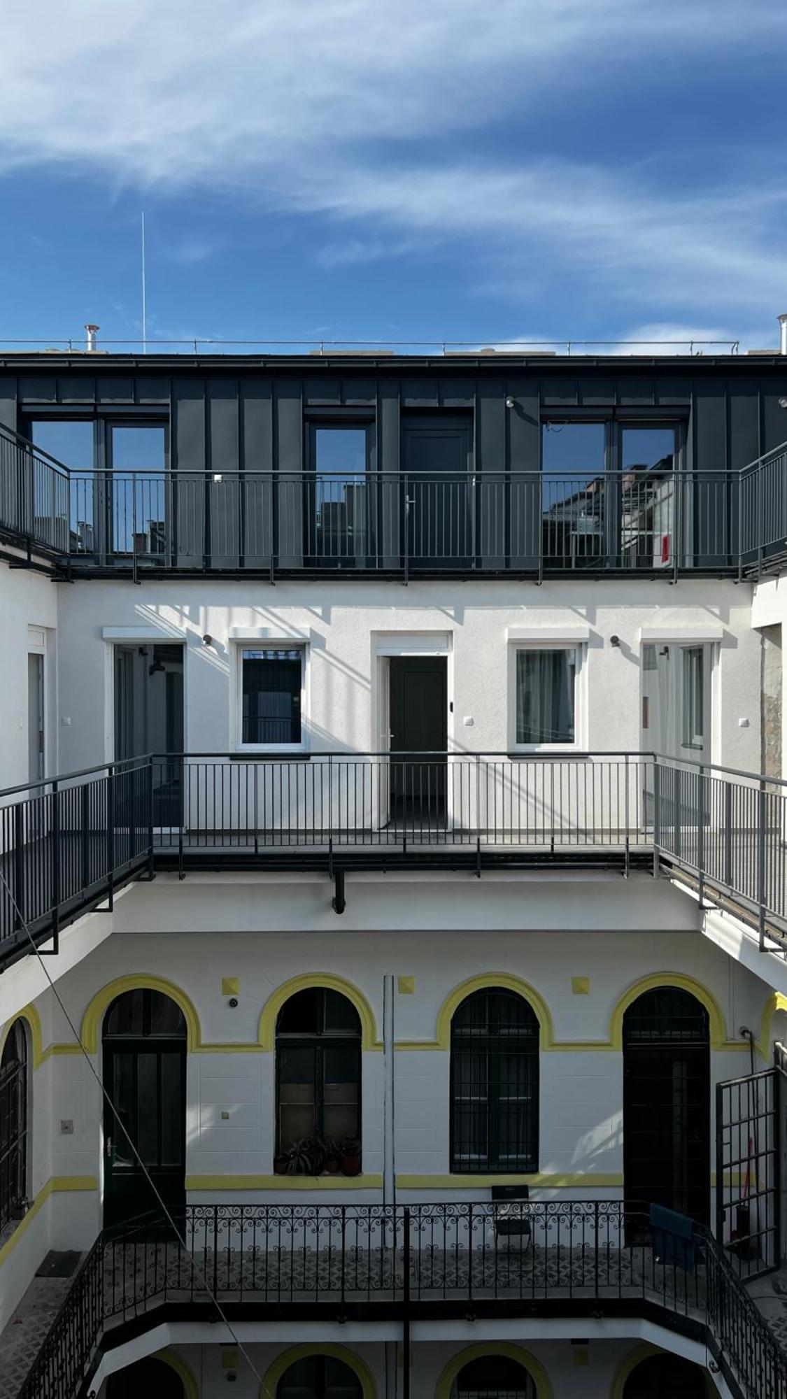 Apartment Westend Lofts Sunny Nest